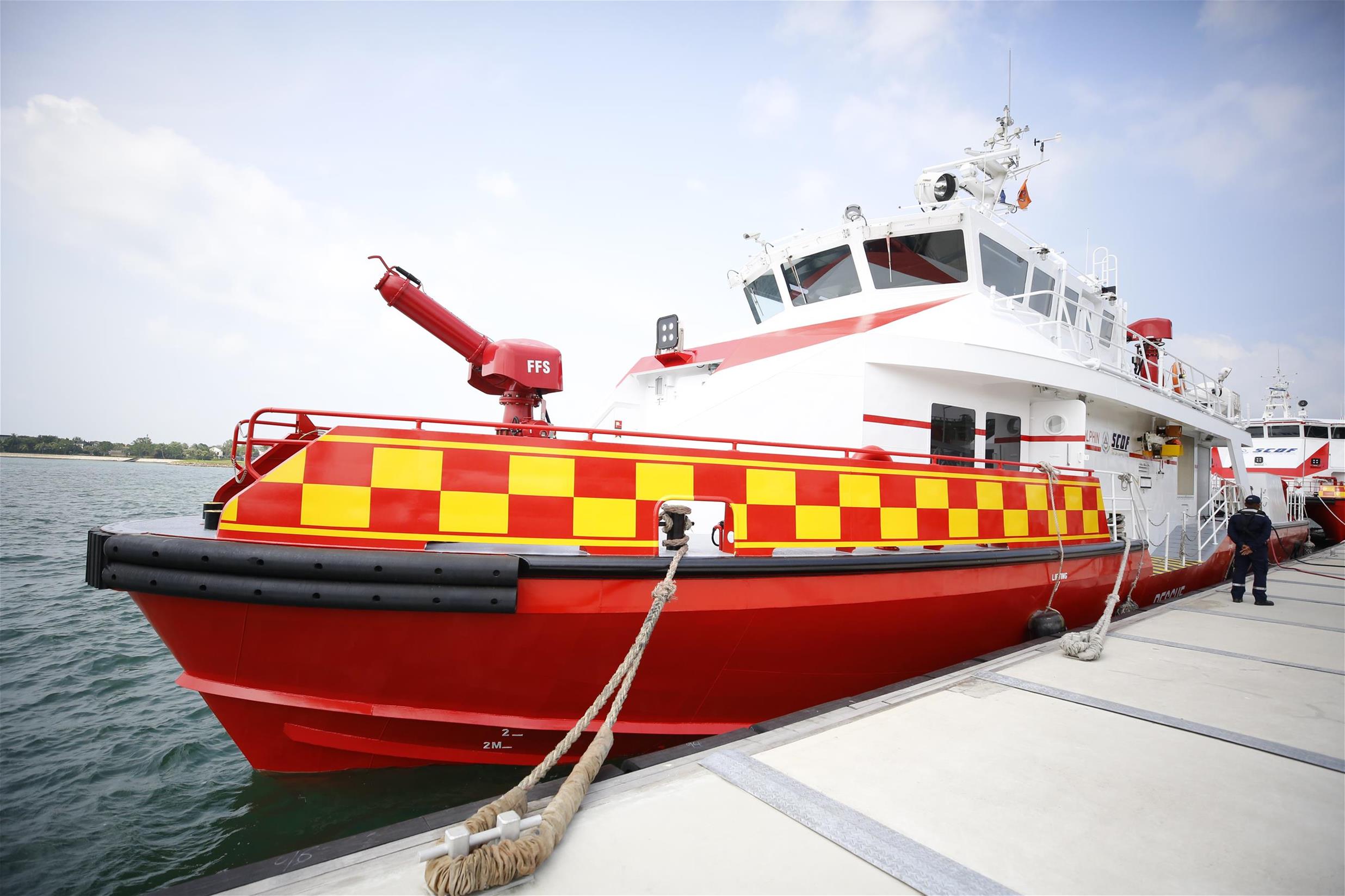 08h 3 New Commissioned Vessels to Boost SCDFs Marine Firefighting Capability