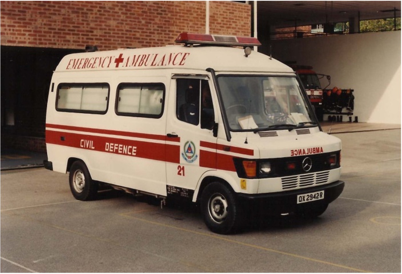 The Mercedes Benz 3103350 (1993) was one of the models for SCDF’s third-generation ambulances.